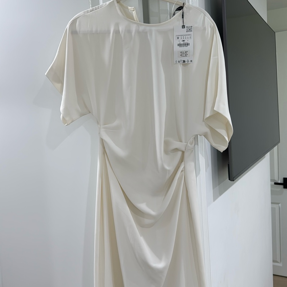 Zara long dress for any occasion beautiful and comfy never worn